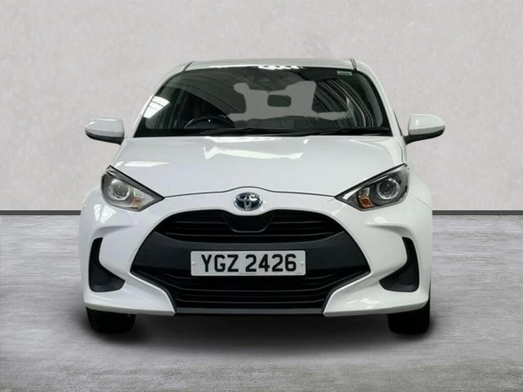 Toyota Yaris 1.5 Vvt-h Icon Hatchback Hybrid E-cvt E YGZ2426 White #5