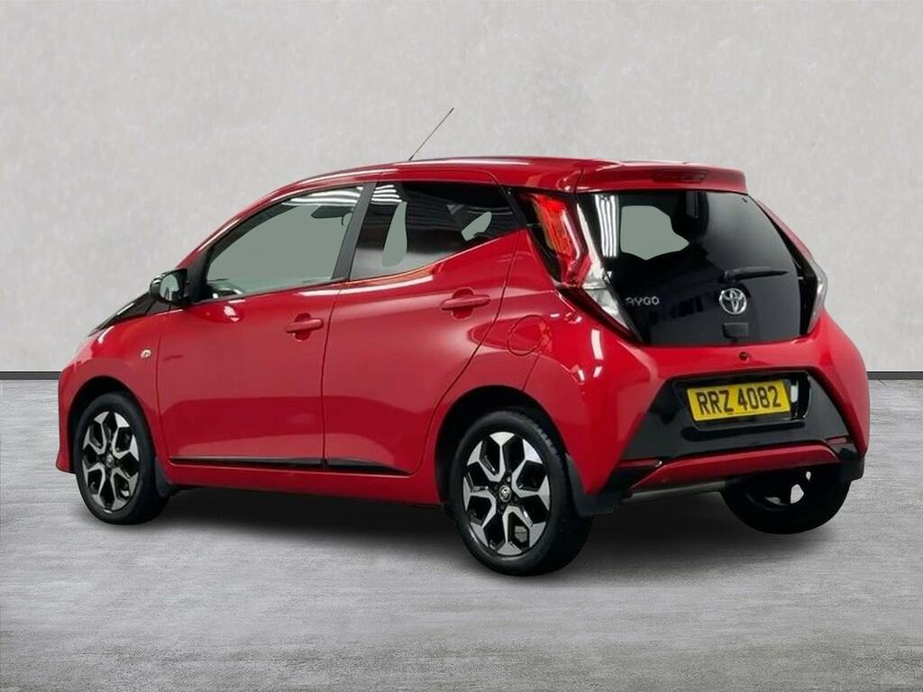 Toyota Aygo 1.0 Vvt-i X-trend Hatchback X-shift Eur RRZ4082 Red #2