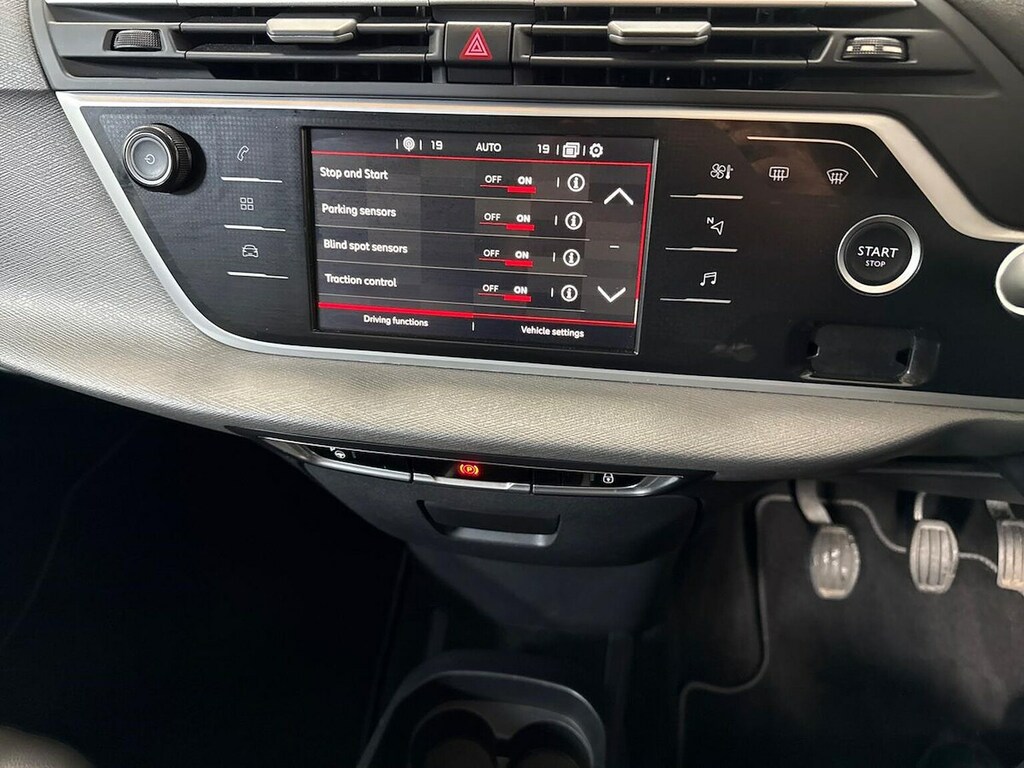 Citroen C4 SpaceTourer Puretech Feel Ss Red #11