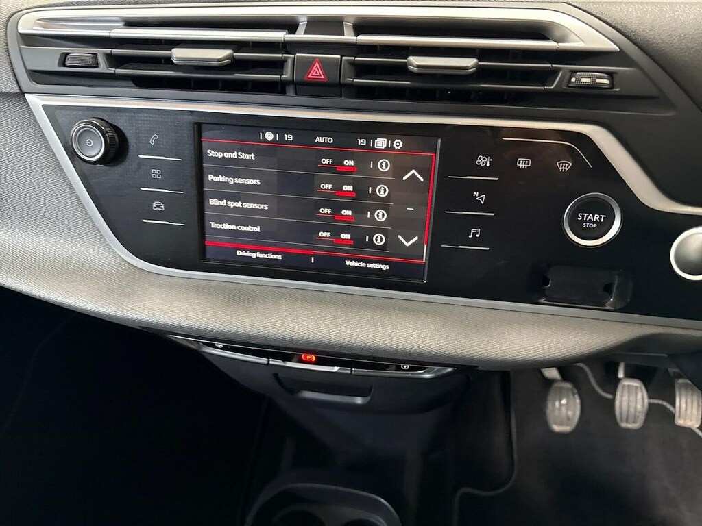 Citroen C4 SpaceTourer Puretech Feel Ss Red #22