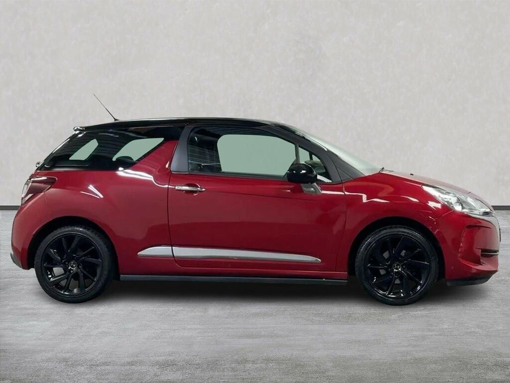 DS DS 3 1.2 Puretech Connected Chic Hatchback M Red #3