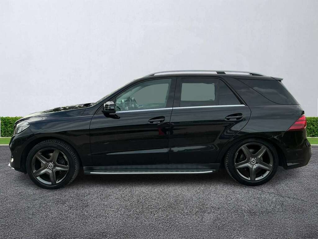 Mercedes-Benz GLE Class Gle 350D 4Matic Amg Line Premium 9G-tronic BD17WYM Black #6