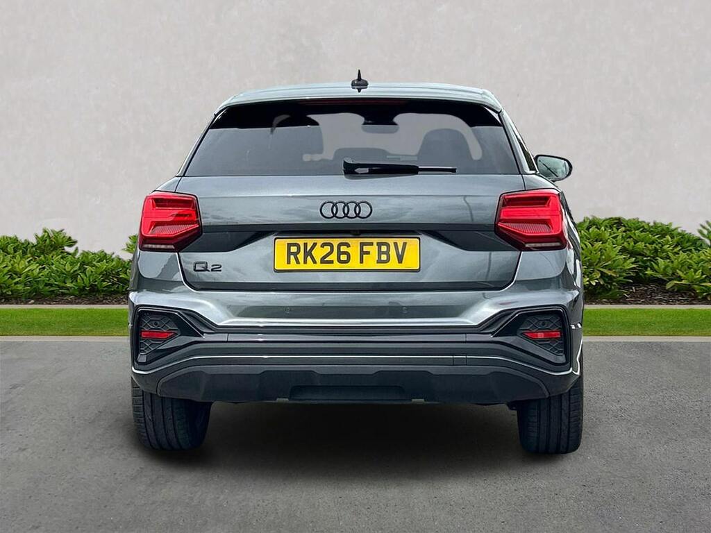 Audi Q2 1.5 Tfsi Cod 35 Black Edition Suv S Tro RK26FBV Grey #4