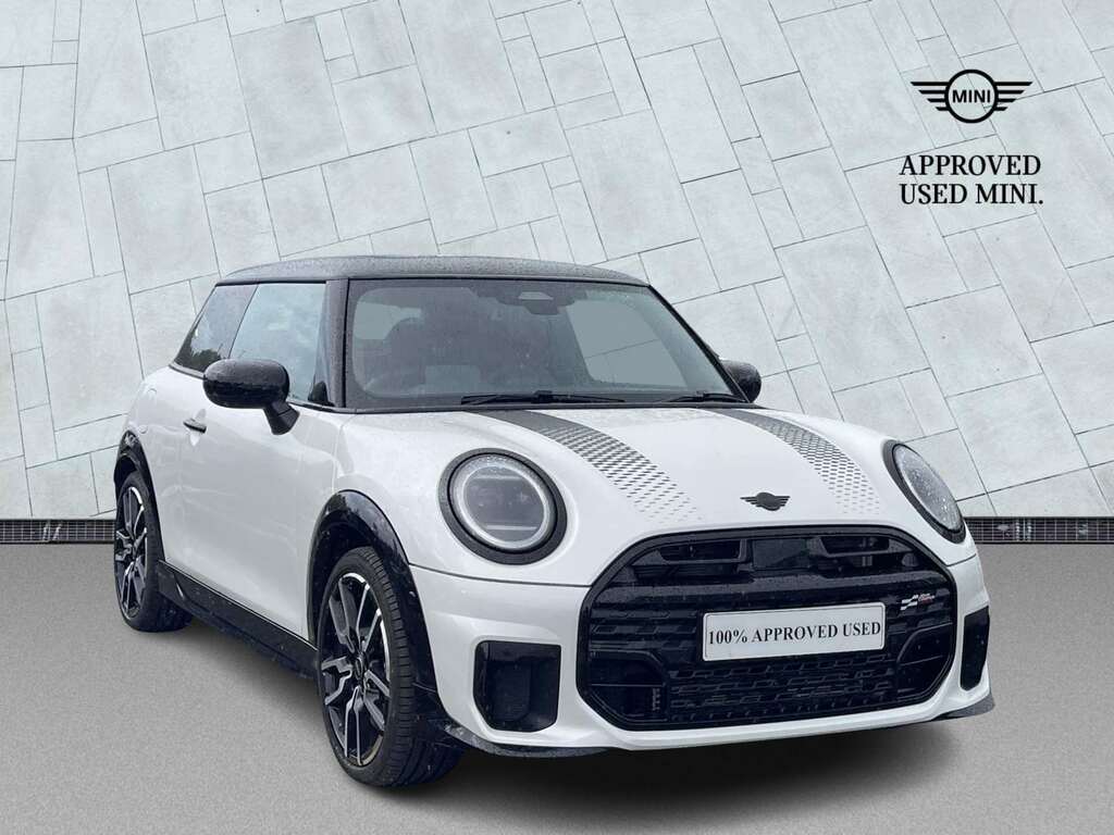 Mini Hatch 1.5 C Sport Level 2 White