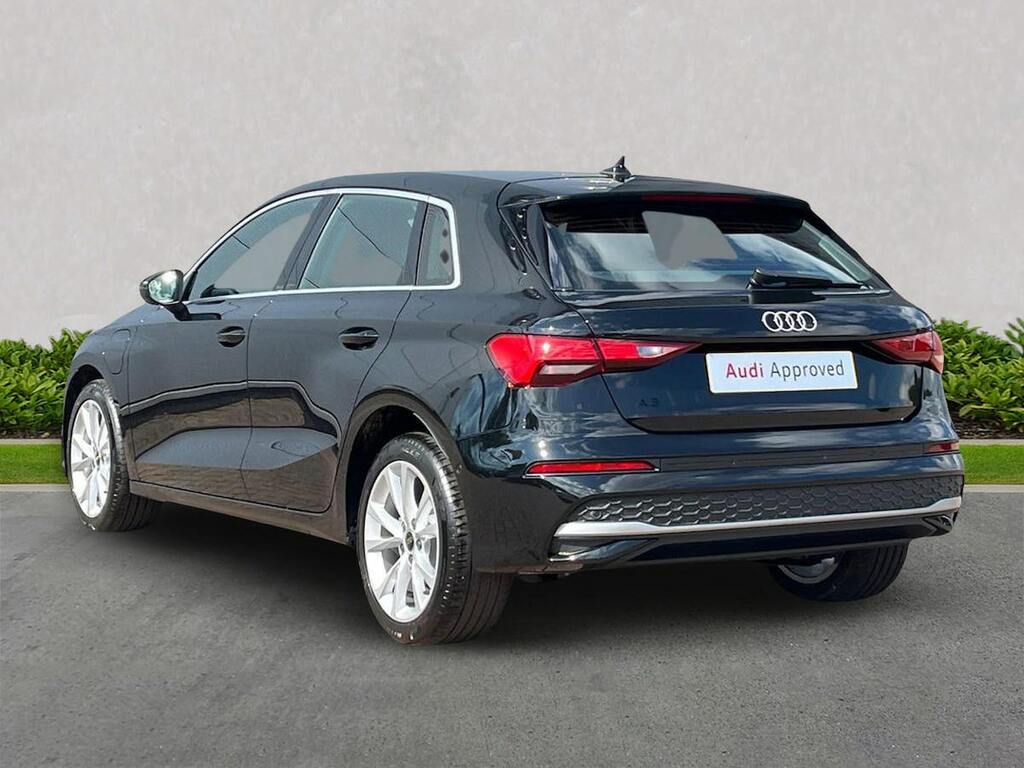 Audi A3 1.5 Tfsie 40 Sport Sportback Plug-in Hy Black #2