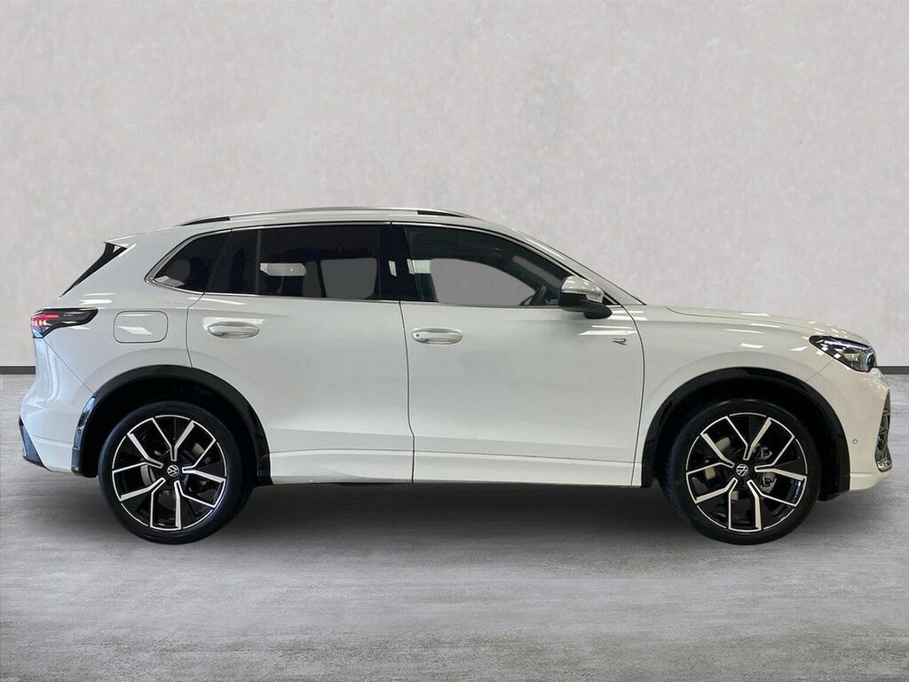 Volkswagen Tiguan 1.5 Etsi Mhev R-line Suv Hybrid Dsg Eur ND75MYO White #3