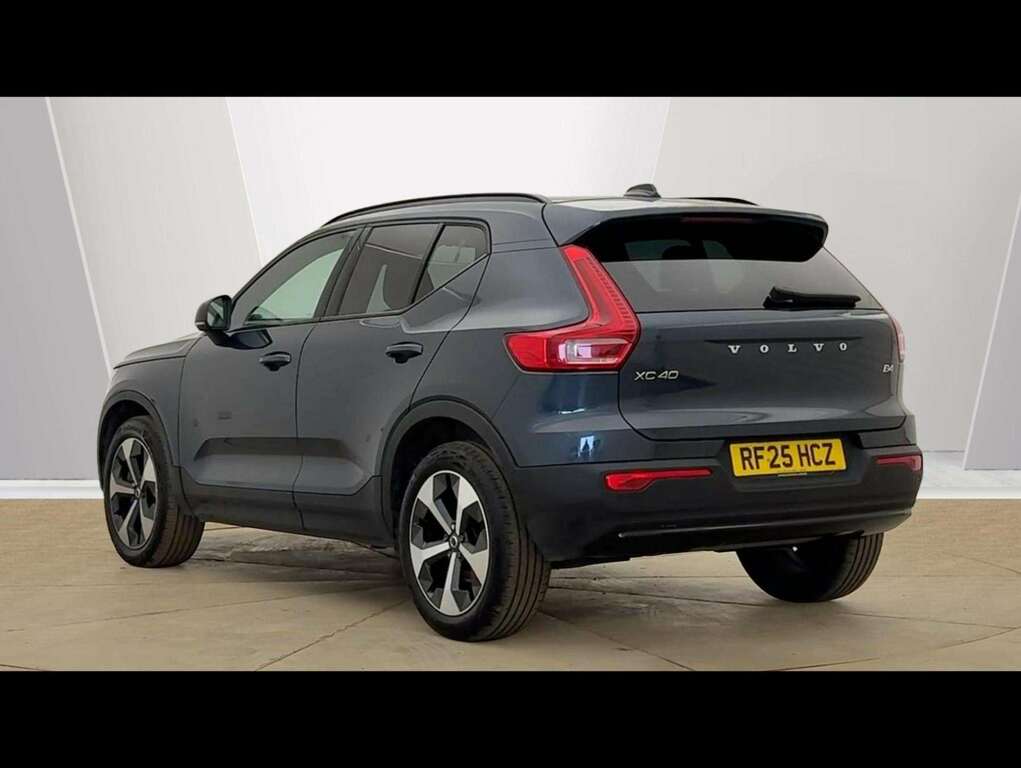 Volvo XC40 2.0 B4p Plus Dark RF25HCZ Blue #5