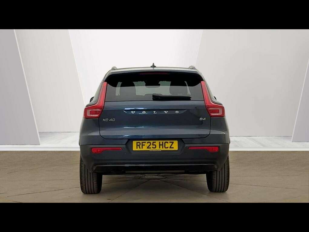 Volvo XC40 2.0 B4p Plus Dark RF25HCZ Blue #4