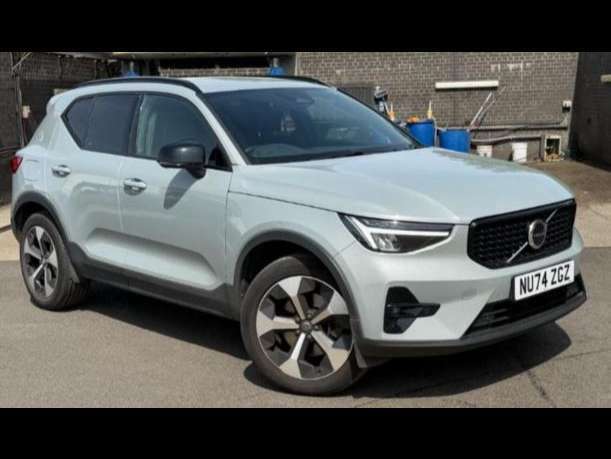 Volvo XC40 2.0 B4p Plus Dark Grey