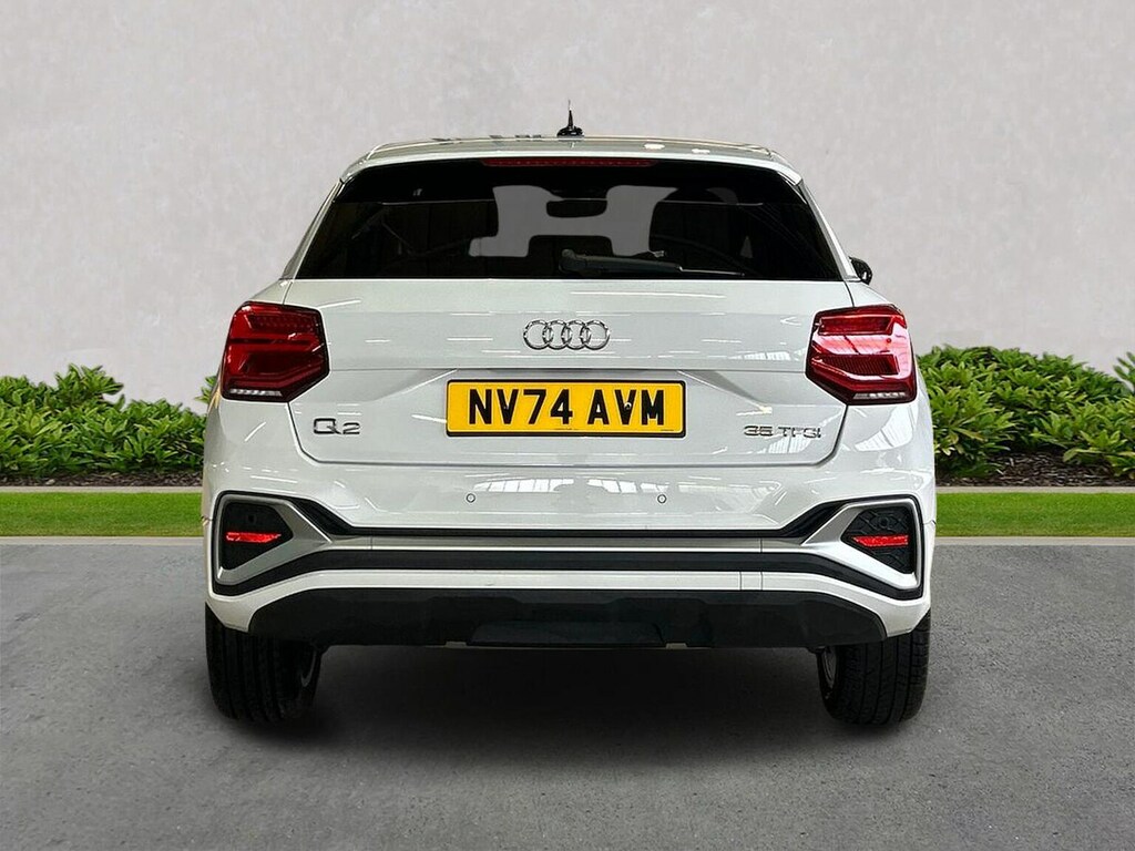 Audi Q2 1.5 Tfsi Cod 35 S Line Suv S Tronic Eur White #4