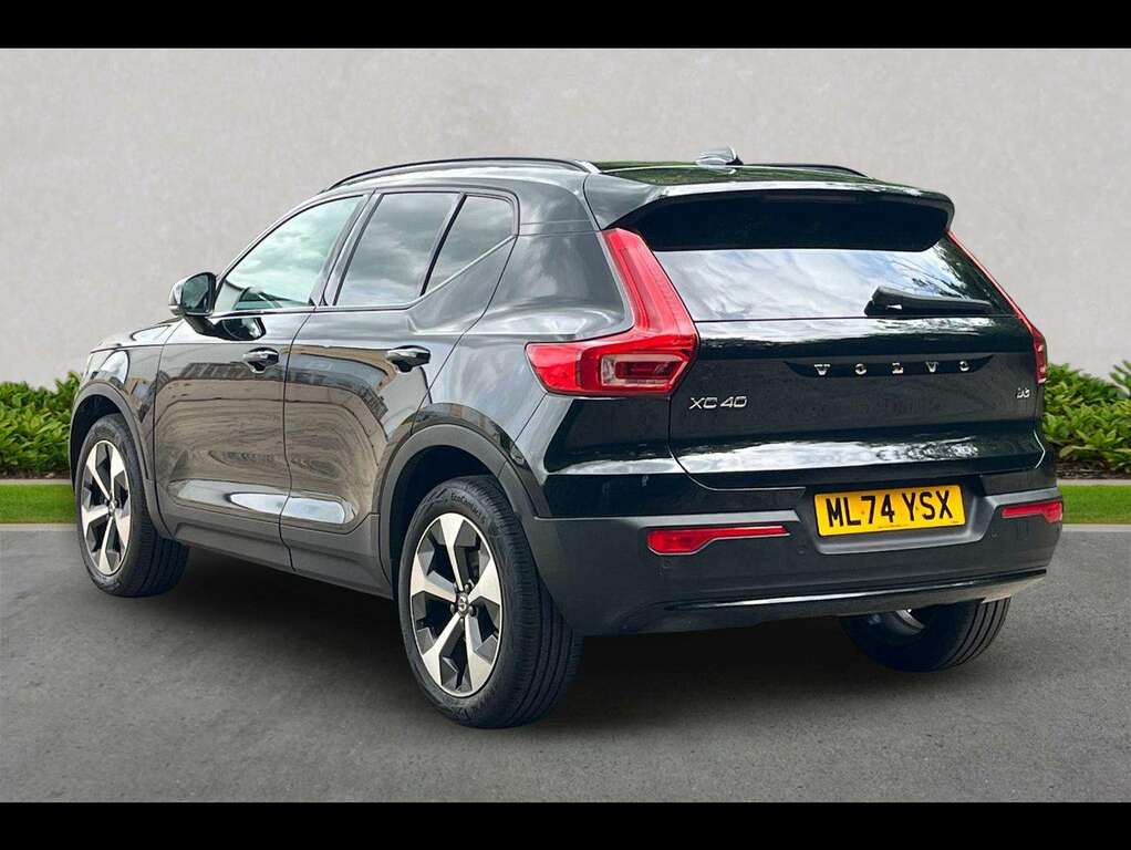 Volvo XC40 2.0 B3p Plus Dark ML74YSX Black #2