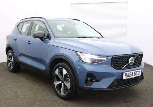 Volvo XC40 2.0 B3p Plus Dark Blue