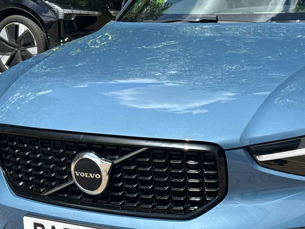Volvo XC40 2.0 B3p Plus Dark Blue #5