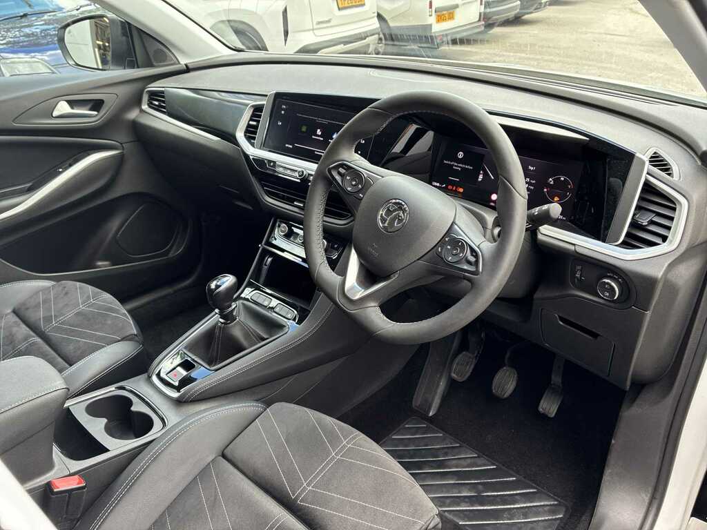Vauxhall Grandland 157Kw Ultimate 73Kwh Blue #8