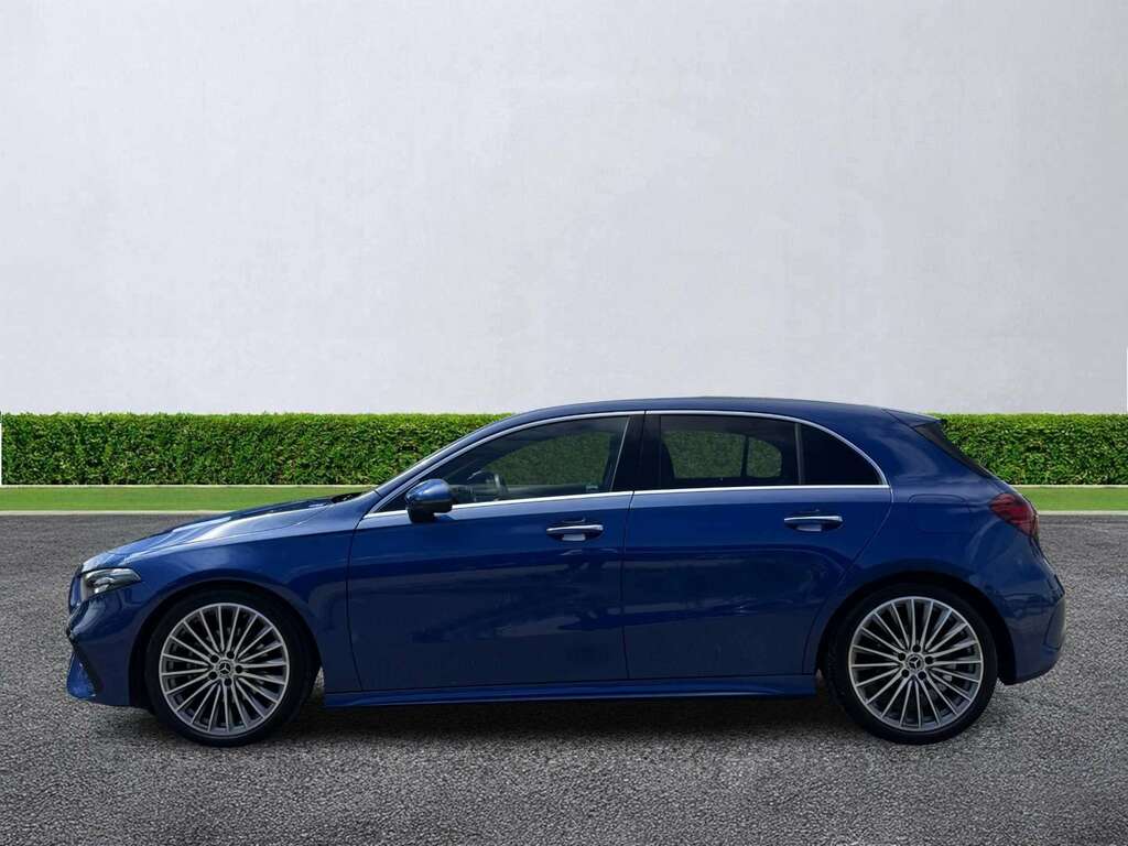Mercedes-Benz A Class A180 Amg Line Premium Plus YV73PSY Blue #4