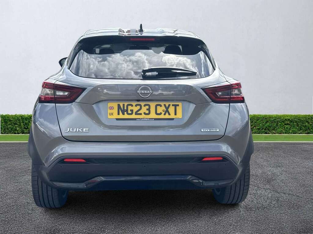 Nissan Juke 1.6 Hybrid Tekna NG23CXT Grey #4