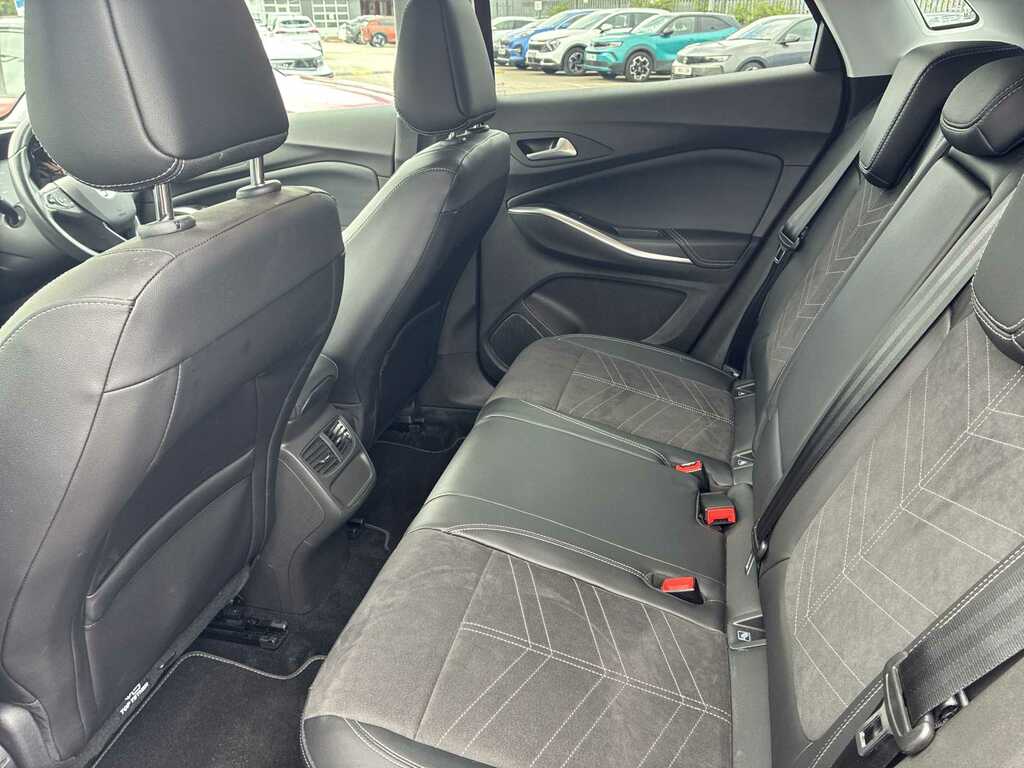 Vauxhall Grandland 1.2 Turbo Ultimate Black #15