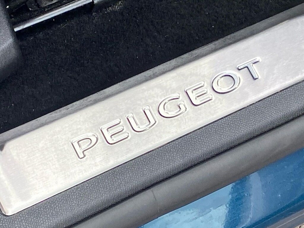 Peugeot 3008 1.2 Hybrid 136 Gt E-dsc6 Blue #34