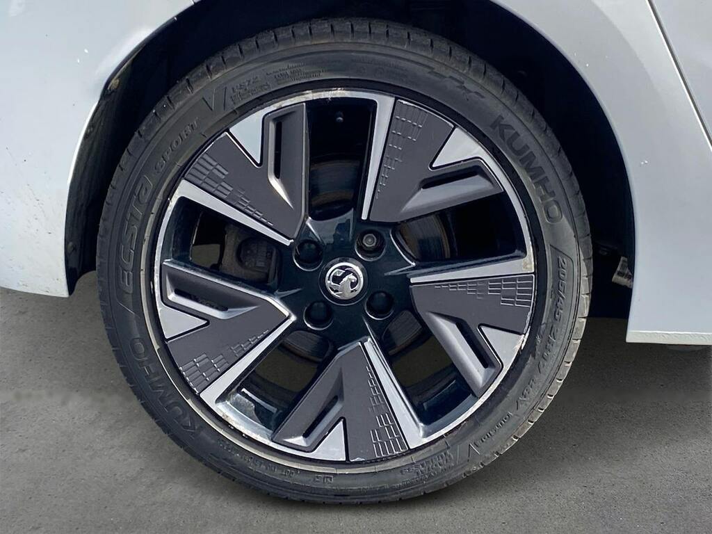 Vauxhall Corsa-e 100Kw Gs Line 50Kwh 11Kwch FH72CSZ White #6