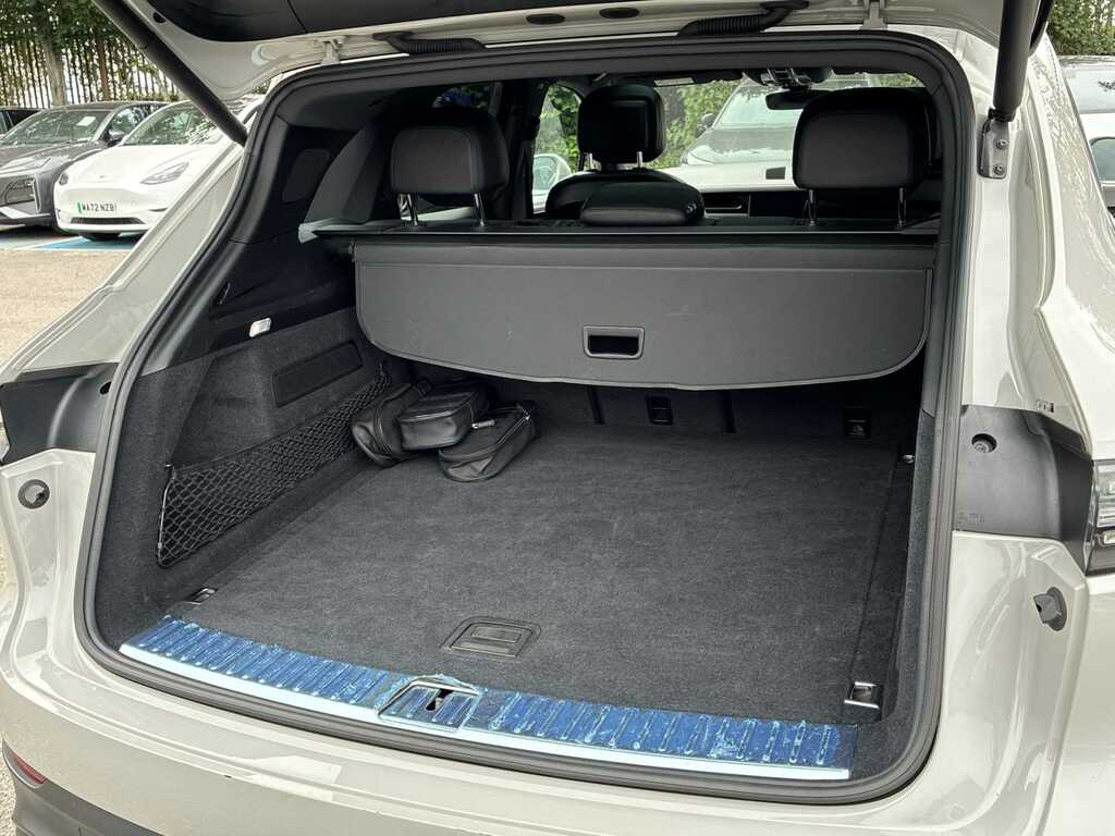 Porsche Cayenne Cayenne E-hybrid Coup My24 Black #16