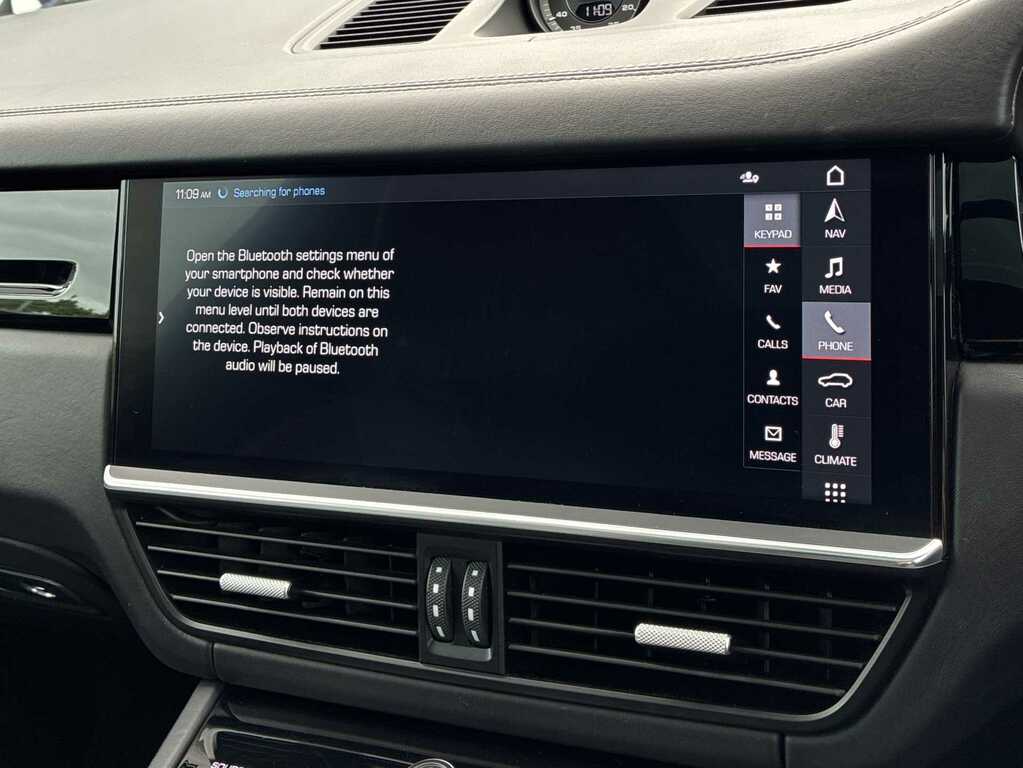 Porsche Cayenne Cayenne E-hybrid Coup My24 Black #35
