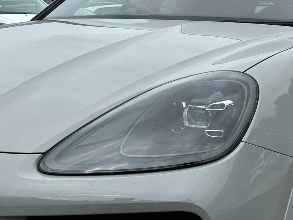 Porsche Cayenne Cayenne E-hybrid Coup My24 Black #27