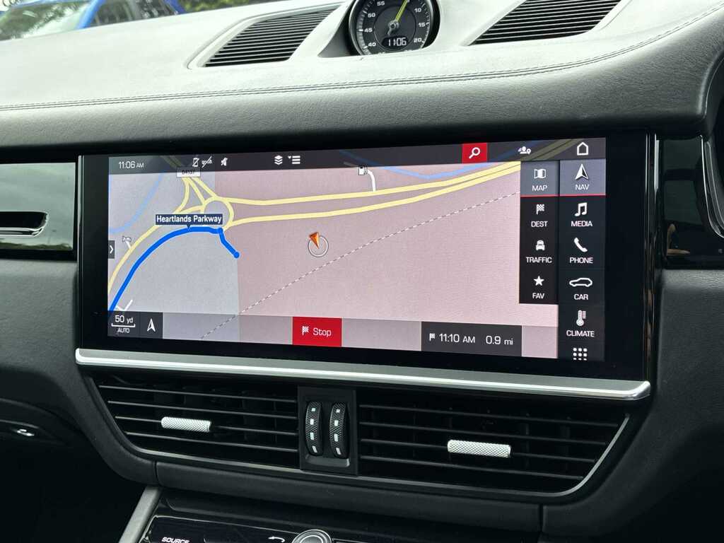 Porsche Cayenne Cayenne E-hybrid Coup My24 Black #22