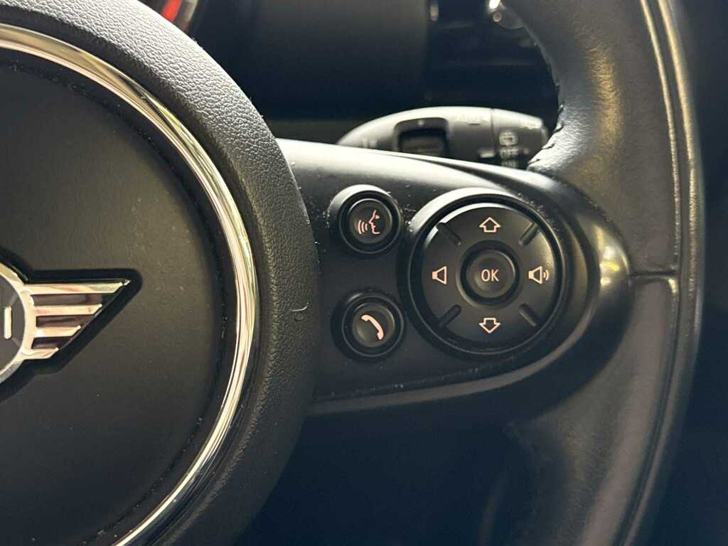 Mini Clubman 1.5 Cooper Exclusive 6Dr Silver #26