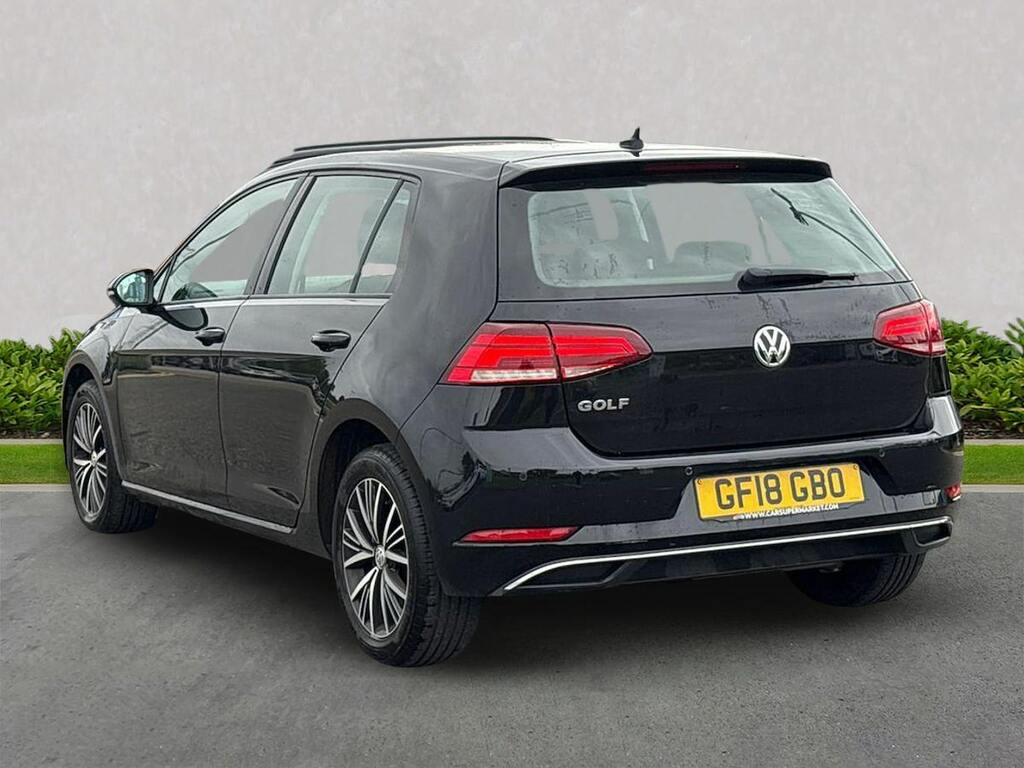 Volkswagen Golf 1.6 Tdi Se Nav Dsg GF18GBO Black #2