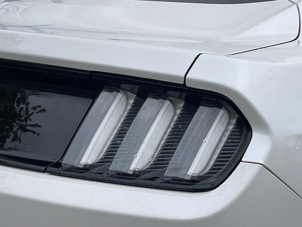 Ford Mustang 2.3 Ecoboost White #35
