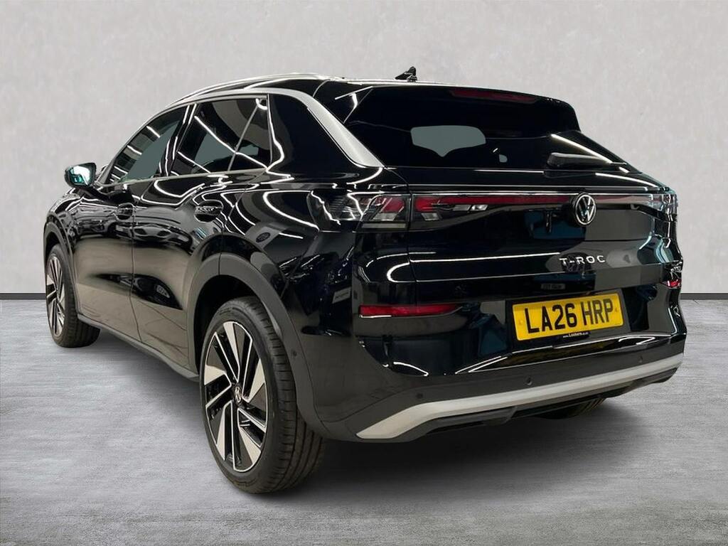 Volkswagen T-Roc 1.5 Etsi 150 R-line Dsg LA26HRP Black #2
