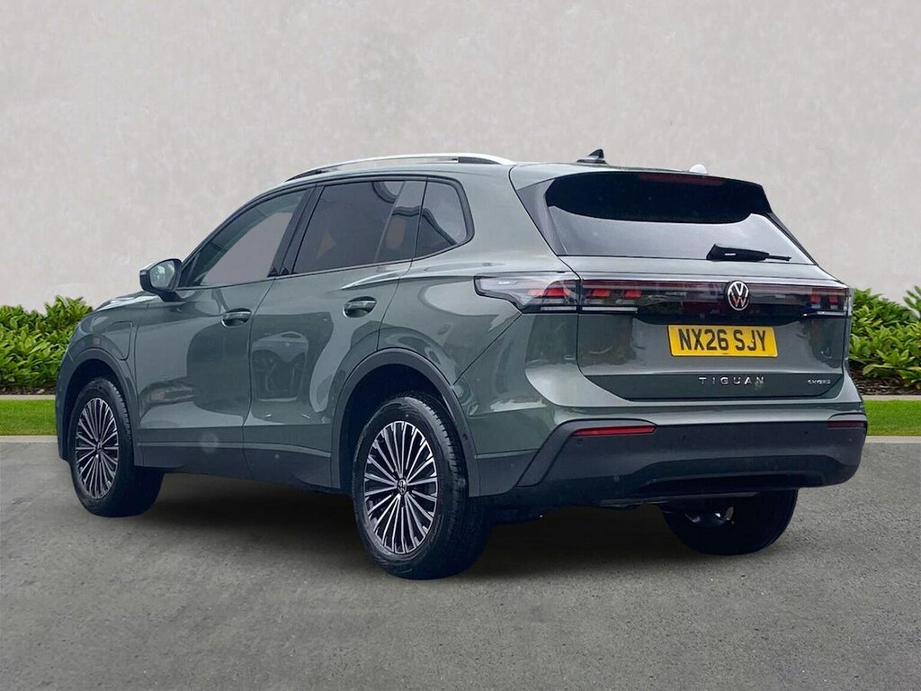 Volkswagen Tiguan 1.5 Tsi Ehybrid Match Dsg NX26SJY Green #2