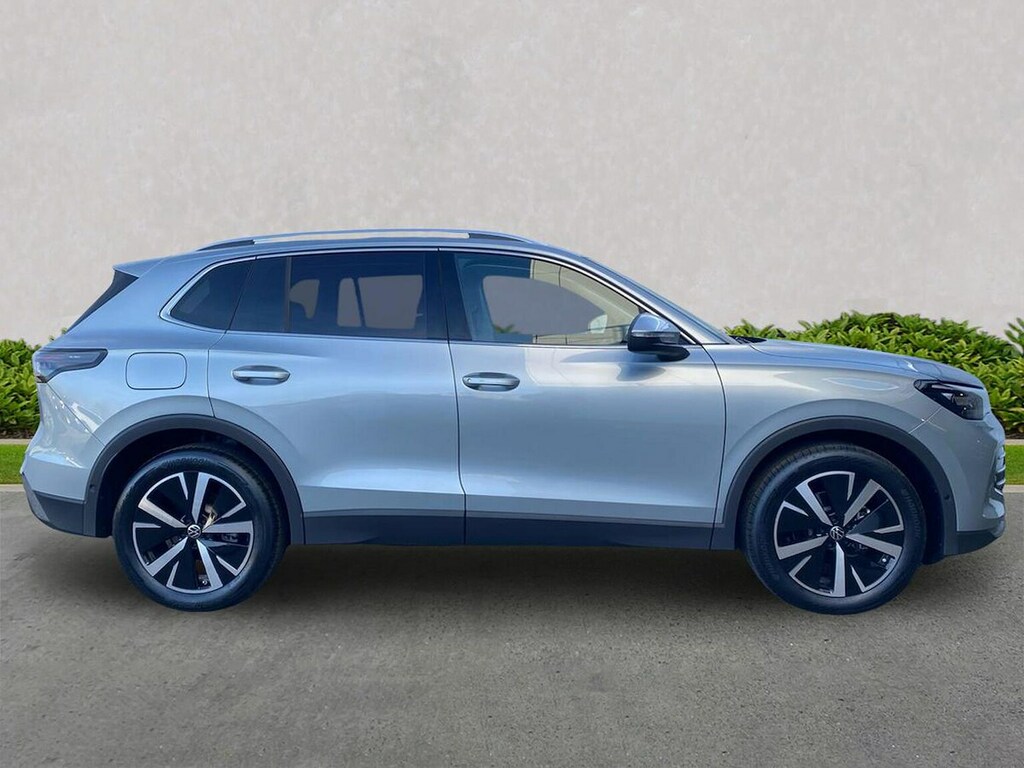 Volkswagen Tiguan 1.5 Etsi Mhev Elegance Suv Hybrid Dsg E PK75XVP Silver #3