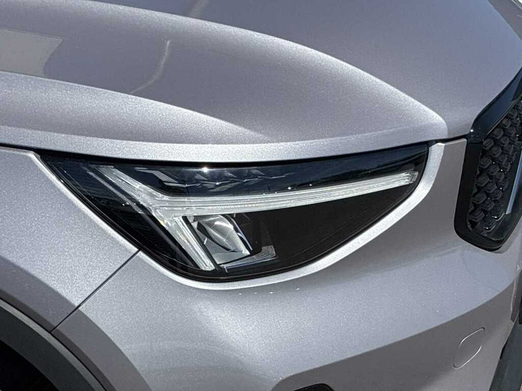 Volvo XC40 2.0 B4p Plus Dark RF25LXO Silver #4