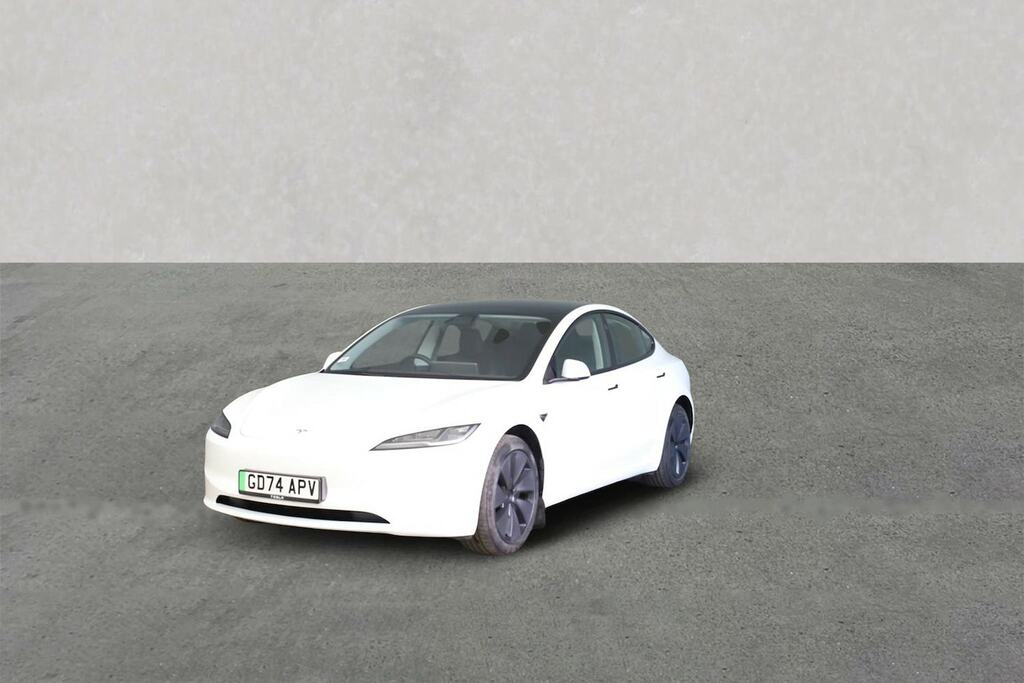 Tesla Model 3 Dual Motor Long Range Saloon 4 GD74APV White #6