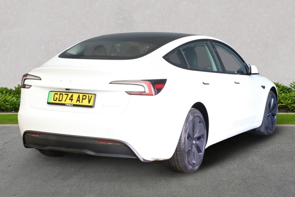 Tesla Model 3 Dual Motor Long Range Saloon 4 GD74APV White #4