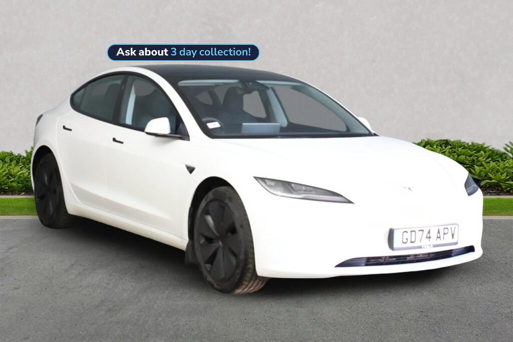 Tesla Model 3 Dual Motor Long Range Saloon 4 White