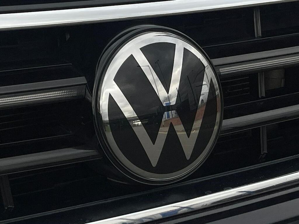 Volkswagen Tiguan Allspace 1.5 Tsi R-line Dsg 2024 White #33