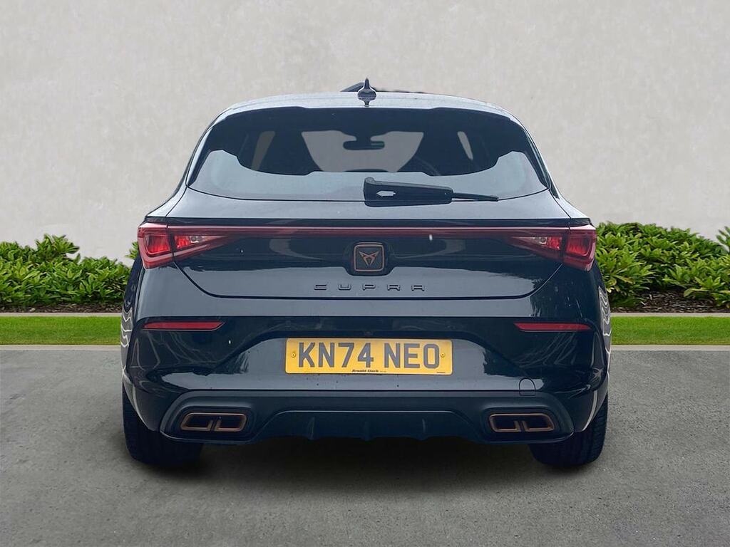 Cupra Leon 1.4 Ehybrid Vz2 Design Edition Dsg Black #4