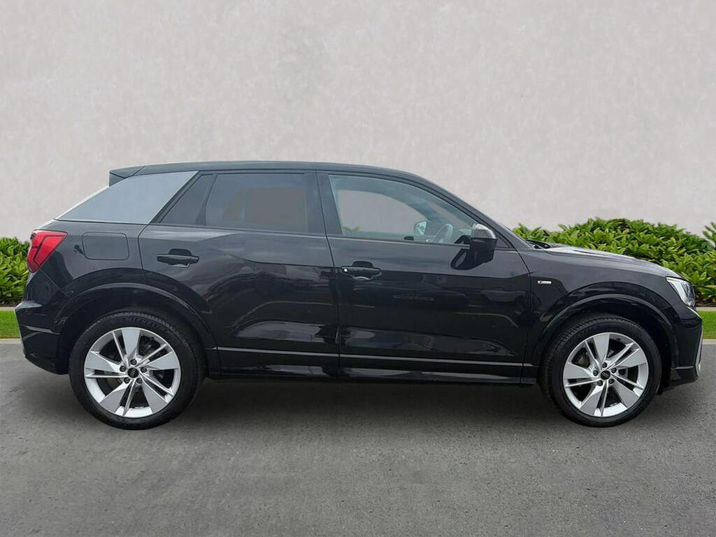 Audi Q2 35 Tfsi S Line S Tronic GJ24WKG Black #3