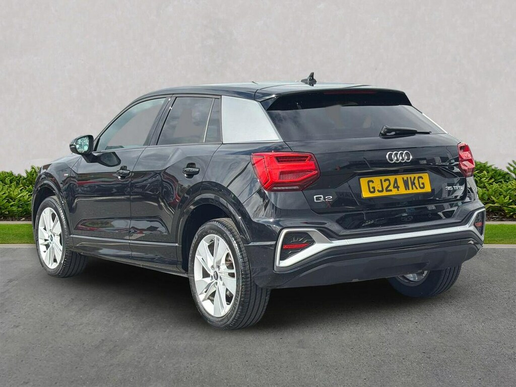 Audi Q2 35 Tfsi S Line S Tronic GJ24WKG Black #2