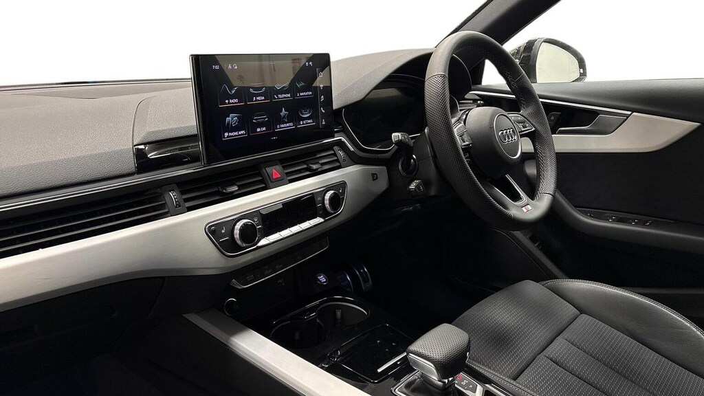 Audi A4 2.0 Tfsi 40 S Line Estate S Tronic Euro Black #3