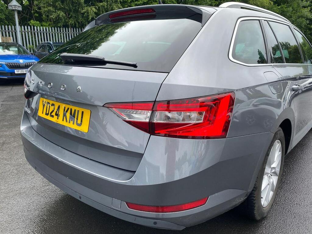 Skoda Superb 1.5 Tsi E-tec Se Technology Dsg Black #37