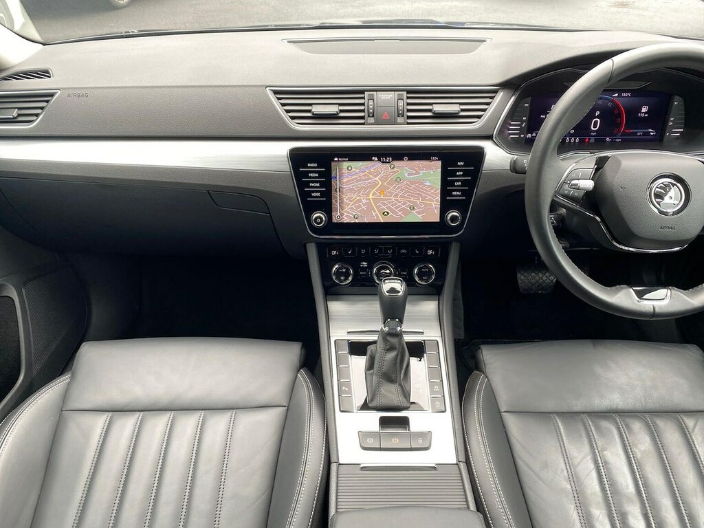 Skoda Superb 1.5 Tsi E-tec Se Technology Dsg Black #14
