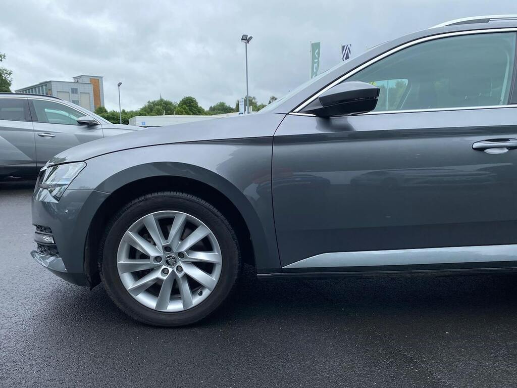Skoda Superb 1.5 Tsi E-tec Se Technology Dsg Black #36