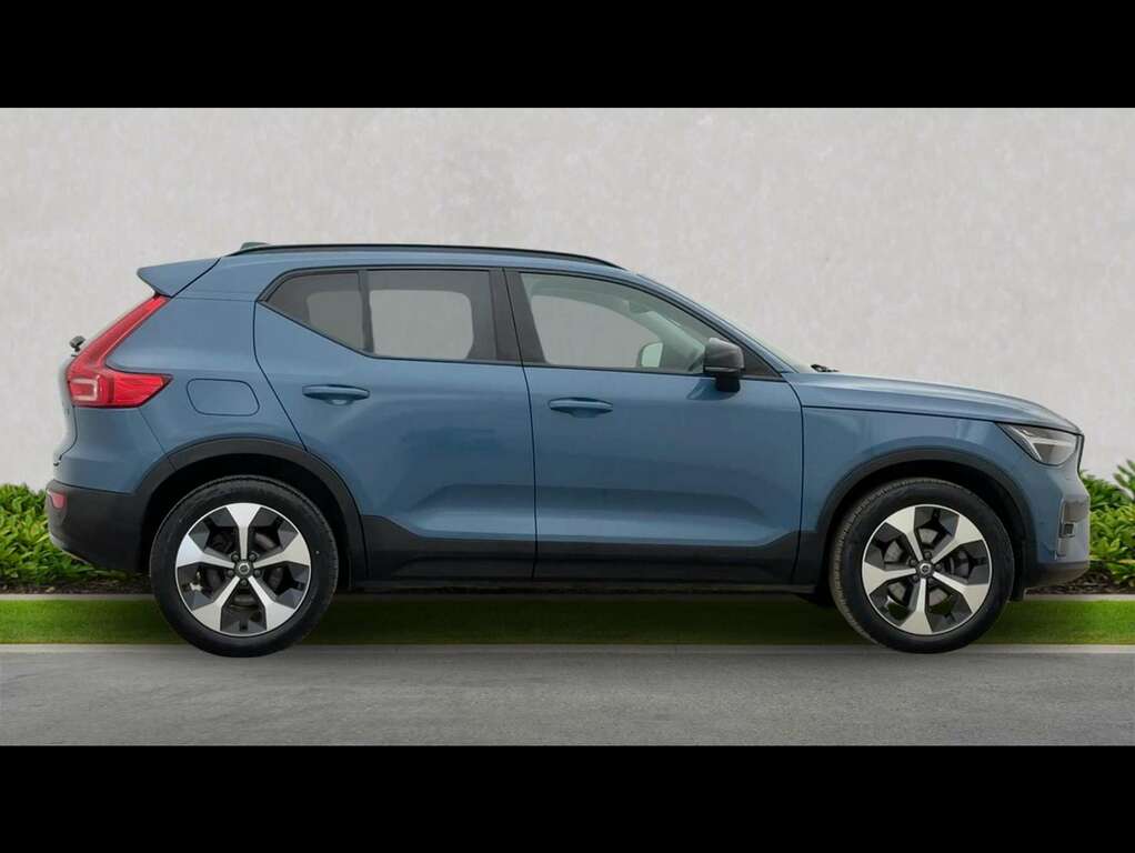 Volvo XC40 2.0 B4p Ultimate Dark CK23FVB Blue #3