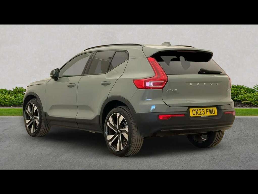 Volvo XC40 2.0 B4p Ultimate Dark CK23FWU Green #2