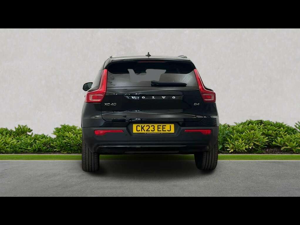 Volvo XC40 2.0 B4p Ultimate Dark CK23EEJ Black #4