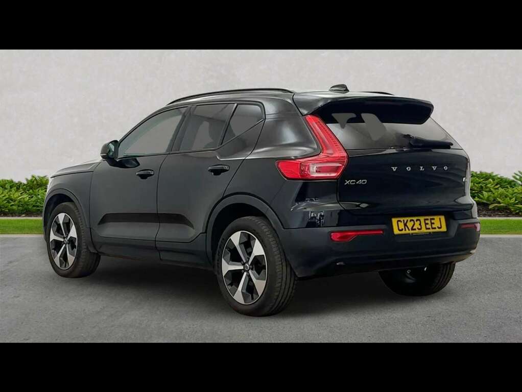 Volvo XC40 2.0 B4p Ultimate Dark CK23EEJ Black #2