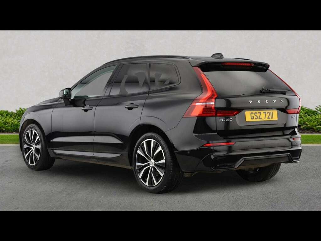 Volvo XC60 2.0 B5p Ultimate Dark Awd Geartronic GSZ7211 Black #2